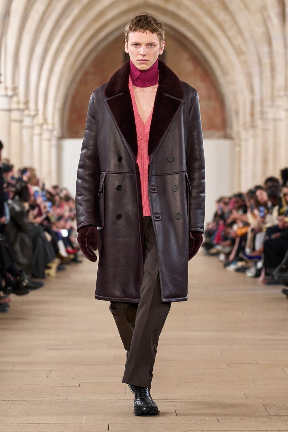 ランバン(LANVIN) 2023-24年秋冬ウィメンズ&メンズコレクション