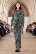 ランバン 2023-24年秋冬コレクション - “渇いた目”への贈り物｜写真29