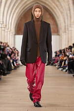 ランバン 2023-24年秋冬コレクション - “渇いた目”への贈り物｜写真36