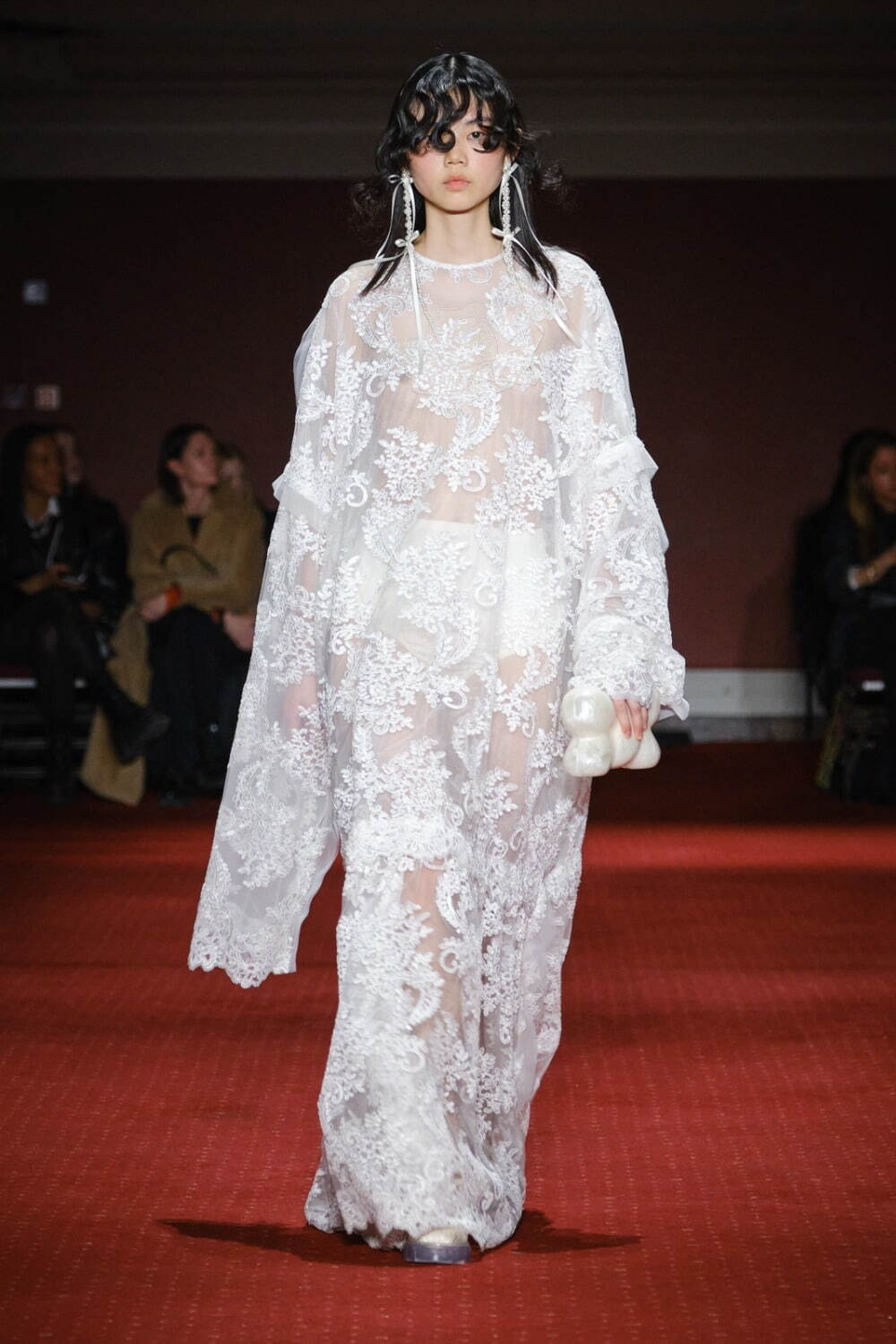 シモーネ ロシャ(SIMONE ROCHA) 2023-24年秋冬ウィメンズ&メンズコレクション  - 写真45