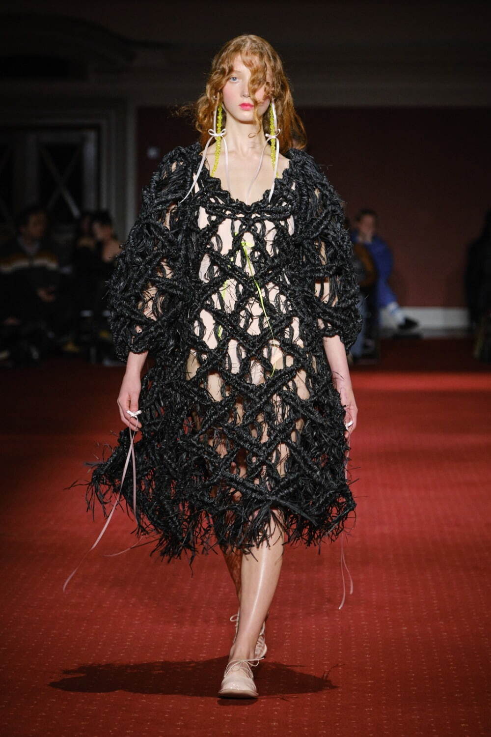 シモーネ ロシャ(SIMONE ROCHA) 2023-24年秋冬ウィメンズ&メンズコレクション  - 写真52