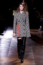 カルヴェン 2014-15年秋冬コレクション - 40's風クラシックに落とし込むダダの世界｜写真7