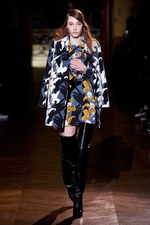 カルヴェン 2014-15年秋冬コレクション - 40's風クラシックに落とし込むダダの世界｜写真15