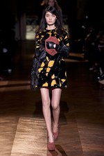 カルヴェン 2014-15年秋冬コレクション - 40's風クラシックに落とし込むダダの世界｜写真16