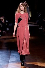 カルヴェン 2014-15年秋冬コレクション - 40's風クラシックに落とし込むダダの世界｜写真26