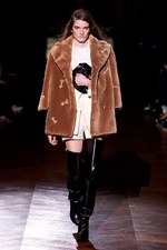 カルヴェン 2014-15年秋冬コレクション - 40's風クラシックに落とし込むダダの世界｜写真36