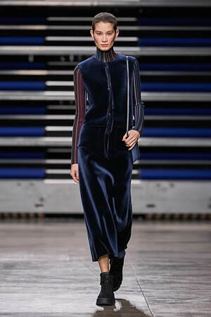 アクリス(Akris) 2023-24年秋冬ウィメンズコレクション  - 写真40