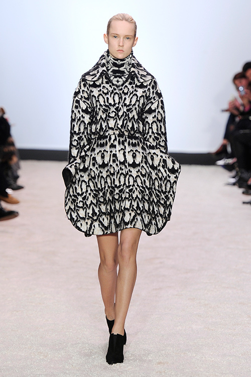 ジャンバティスタ ヴァリ 2014-15年秋冬<span>コレクション</span> - 写真1