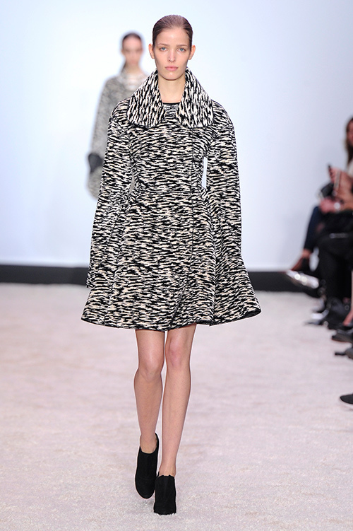 ジャンバティスタ ヴァリ(GiAMBATTiSTA VALLi) 2014-15年秋冬ウィメンズコレクション  - 写真6