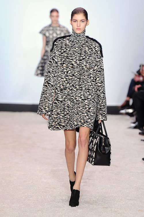 ジャンバティスタ ヴァリ(GiAMBATTiSTA VALLi) 2014-15年秋冬ウィメンズコレクション  - 写真10