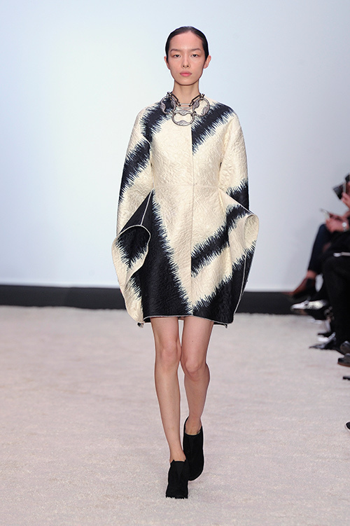 ジャンバティスタ ヴァリ 2014-15年秋冬<span>コレクション</span> - 写真12