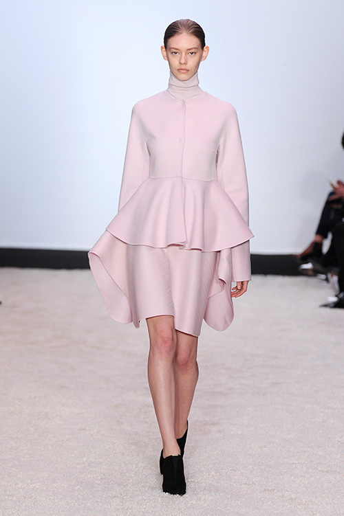 ジャンバティスタ ヴァリ(GiAMBATTiSTA VALLi) 2014-15年秋冬ウィメンズコレクション  - 写真29