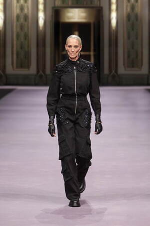 エリザベッタ フランキ(ELISABETTA FRANCHI) 2023-24年秋冬ウィメンズコレクション  - 写真13