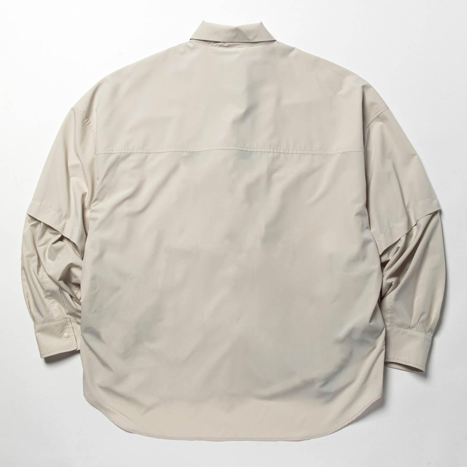 ミーンズワイル新作2WAYシャツ、取り外し可能な袖パーツ＆撥水透湿の機能性素材で｜写真14