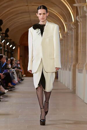 ヴィクトリア ベッカム(Victoria Beckham) 2023-24年秋冬ウィメンズコレクション  - 写真7