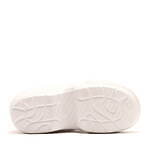 UGG×アトモス“ぷっくり”フォルムの新作サンダル、約7.6cmのウェッジヒール＆快適な履き心地｜写真21