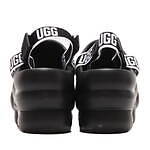 UGG×アトモス“ぷっくり”フォルムの新作サンダル、約7.6cmのウェッジヒール＆快適な履き心地｜写真13