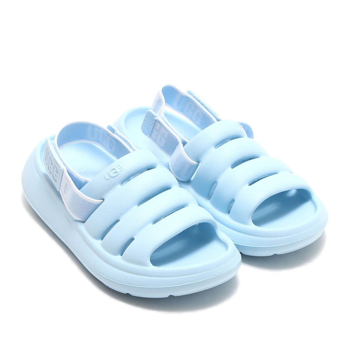 UGG×アトモス“ぷっくり”フォルムの新作サンダル、約7.6cmのウェッジヒール＆快適な履き心地｜写真45