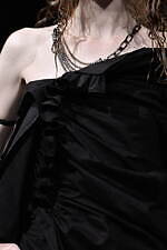 ディスコード ヨウジヤマモト新作、ギャバジン仕様の巾着バッグ&“口金ポケット付きトートなど｜写真20