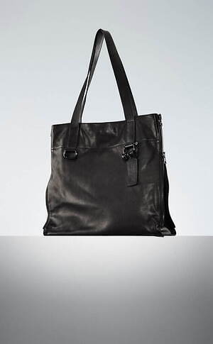 ディスコード ヨウジヤマモト新作、ギャバジン仕様の巾着バッグ&“口金ポケット付きトートなど｜写真12