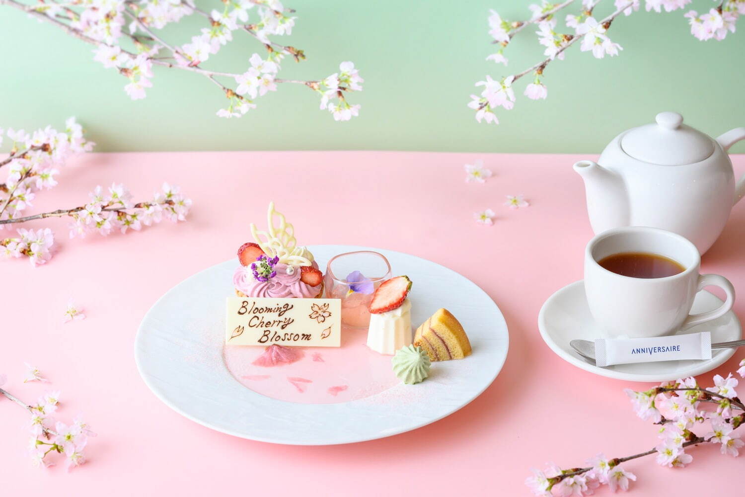 アニヴェルセルカフェ みなとみらい横浜の春フェア、桜がテーマの生搾りモンブランやアフタヌーンティー｜写真6