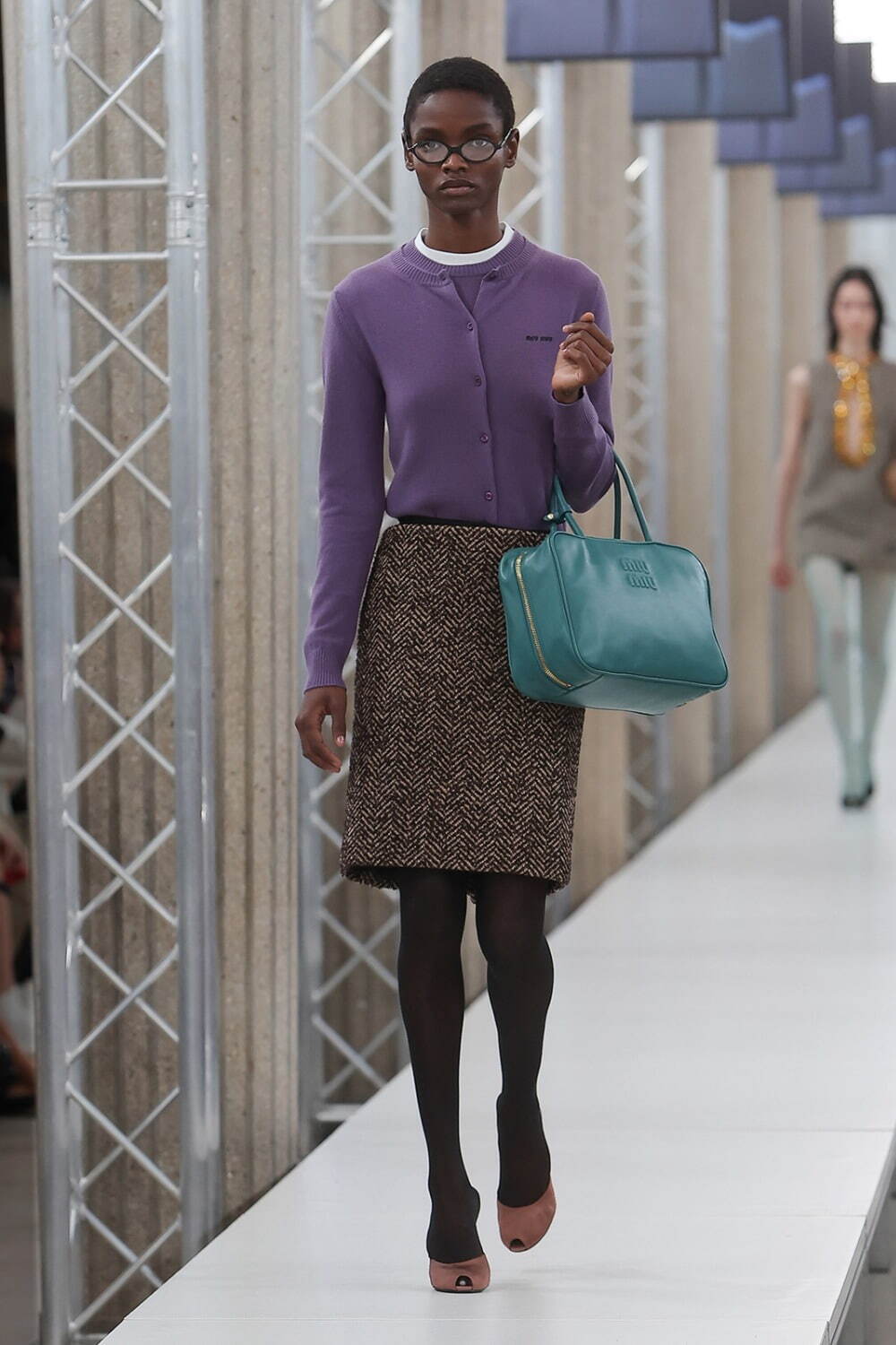 ミュウミュウ(MIU MIU) 2023-24年秋冬ウィメンズコレクション  - 写真56