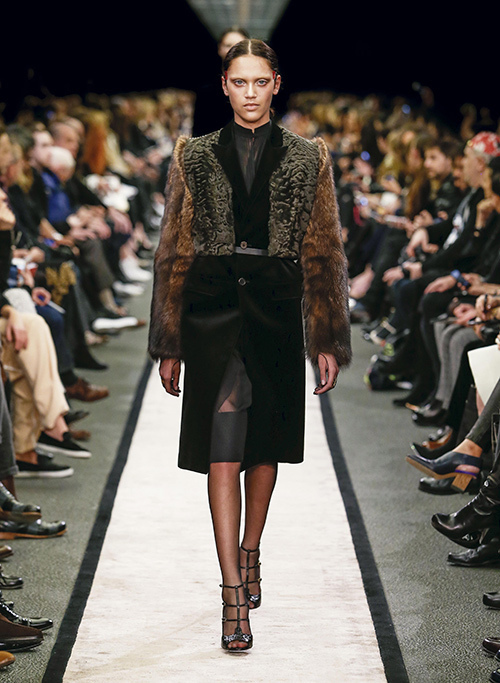 ジバンシィ バイ リカルド ティッシ  2014-15年秋冬<span>コレクション</span> - 写真19
