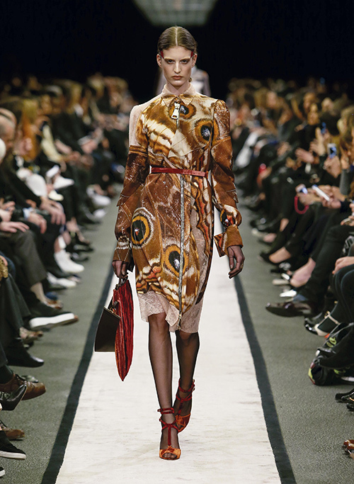 ジバンシィ バイ リカルド ティッシ (Givenchy by Riccardo Tisci) 2014-15年秋冬ウィメンズコレクション  - 写真35