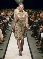 ジバンシィ バイ リカルド ティッシ 2014年秋冬コレクション - 40’sにモダンな華やかさを｜写真14