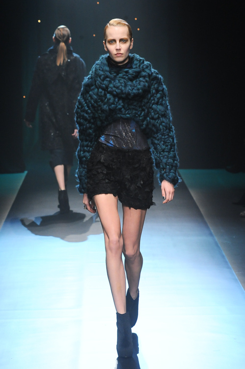 ヨハン クー ゴールドレーベル 2014-15年秋冬 - 多彩な手法が生み出すファンタジーの世界 | 写真