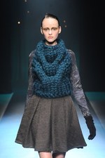 ヨハン クー ゴールドレーベル 2014-15年秋冬 - 多彩な手法が生み出すファンタジーの世界｜写真7