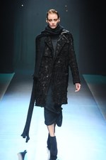 ヨハン クー ゴールドレーベル 2014-15年秋冬 - 多彩な手法が生み出すファンタジーの世界｜写真9