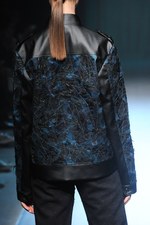 ヨハン クー ゴールドレーベル 2014-15年秋冬 - 多彩な手法が生み出すファンタジーの世界｜写真18