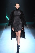 ヨハン クー ゴールドレーベル 2014-15年秋冬 - 多彩な手法が生み出すファンタジーの世界｜写真24