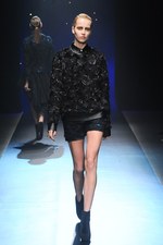 ヨハン クー ゴールドレーベル 2014-15年秋冬 - 多彩な手法が生み出すファンタジーの世界｜写真29