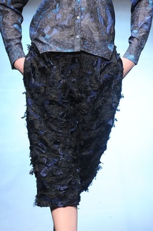 ヨハン クー ゴールドレーベル 2014-15年秋冬 - 多彩な手法が生み出すファンタジーの世界｜写真39