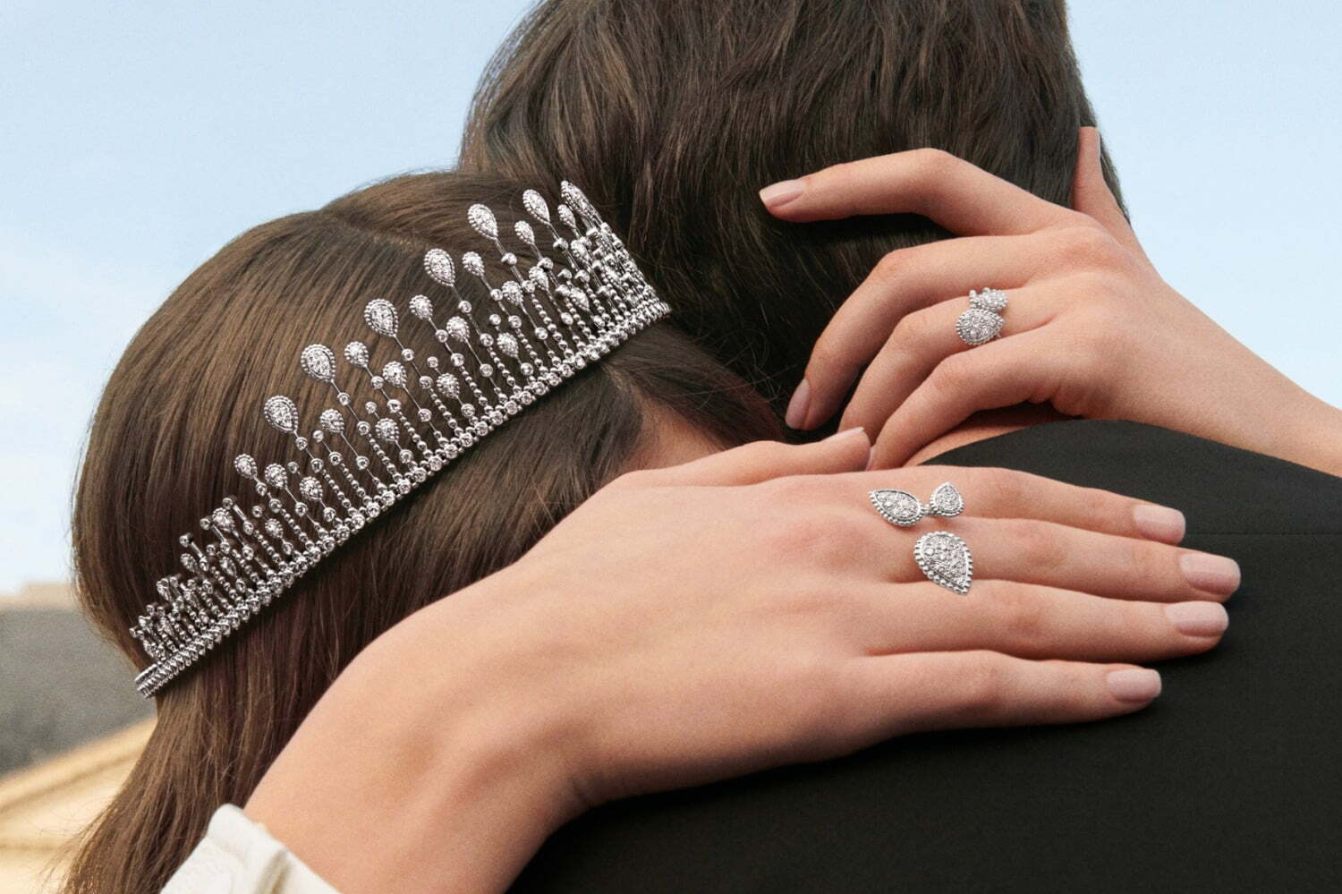 ブシュロンのジュエリー「セルパンボエム」新作、“太陽の輝き”をダイヤモンドで表現したリング＆ティアラ