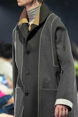 イレニサ 2023-24年秋冬コレクション - “自然原理”と“人の技”により生まれる美しさ｜写真4