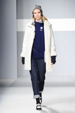 アニエスベー(agnès b.) 2014-15年秋冬コレクション｜写真22