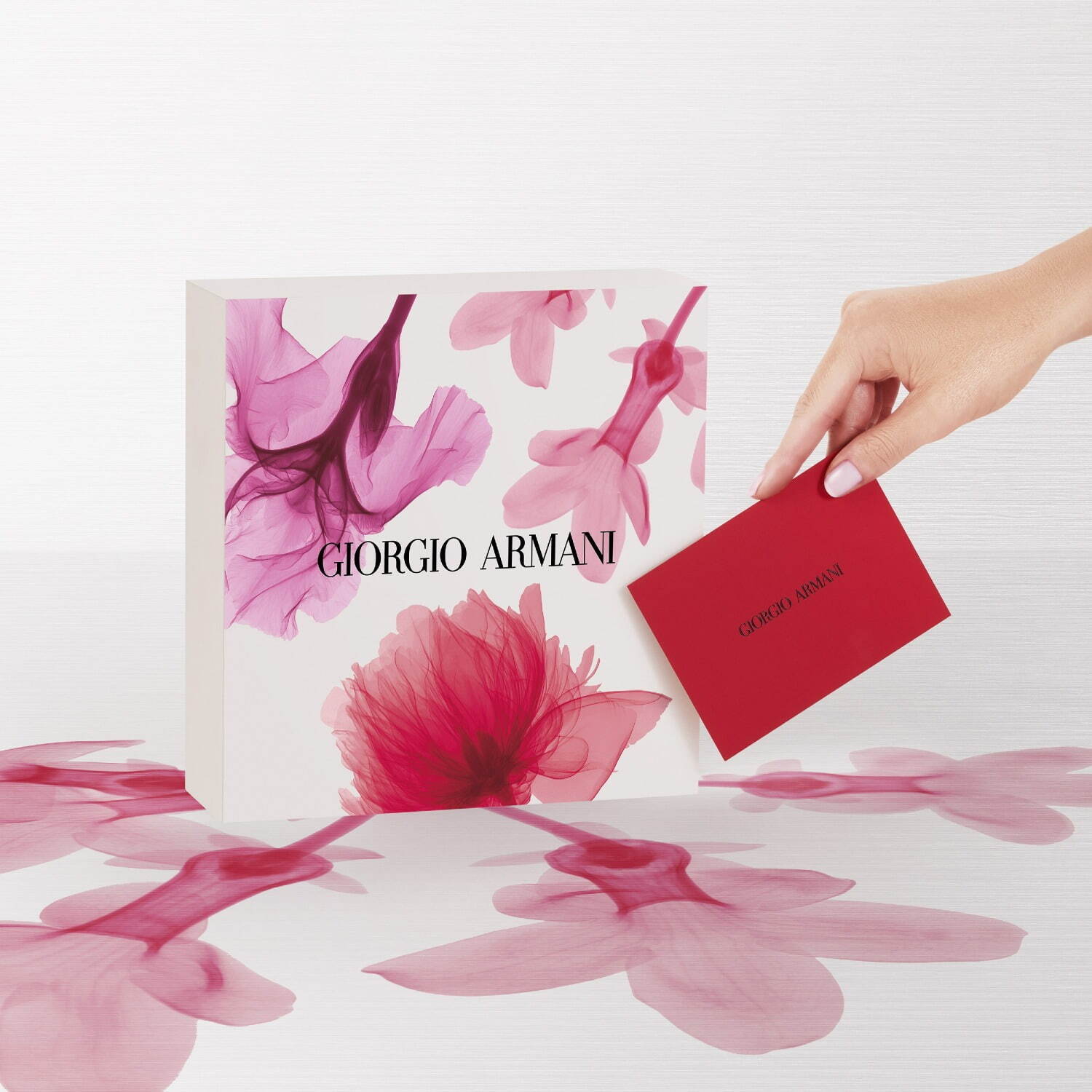 アルマーニ ビューティ(ARMANI BEAUTY) 母の日｜写真1
