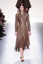 ヴァレンティノ 2014-15年秋冬コレクション - 色と柄が織りなすエネルギッシュな空想の世界｜写真31