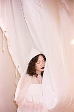 ナオキトミヅカ 2023-24年秋冬コレクション - 不思議なかわいさ｜写真25