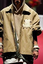 セイヴソン 2023-24年秋冬コレクション - 非日常の個人的な世界｜写真21