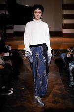 ペイデフェ(pays des fées) 美しい遺体｜写真2