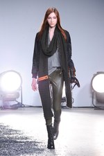 ザディグ エ ヴォルテール 2014-15年秋冬コレクション - ミリタリー＆ロックをパワフルに｜写真18