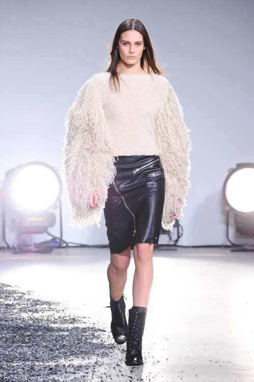 ザディグ エ ヴォルテール(ZADIG & VOLTAIRE) 2014-15年秋冬ウィメンズコレクション シルエット - 写真33