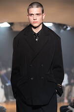 ソウシオオツキ 2023-24年秋冬コレクション - 固有の風習に見出す、精神性の共有｜写真16