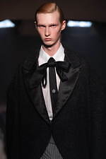 ソウシオオツキ 2023-24年秋冬コレクション - 固有の風習に見出す、精神性の共有｜写真55