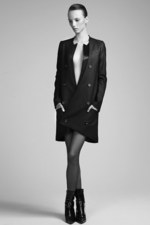 ato(アトウ)、2010-2011年秋冬コレクション｜写真6