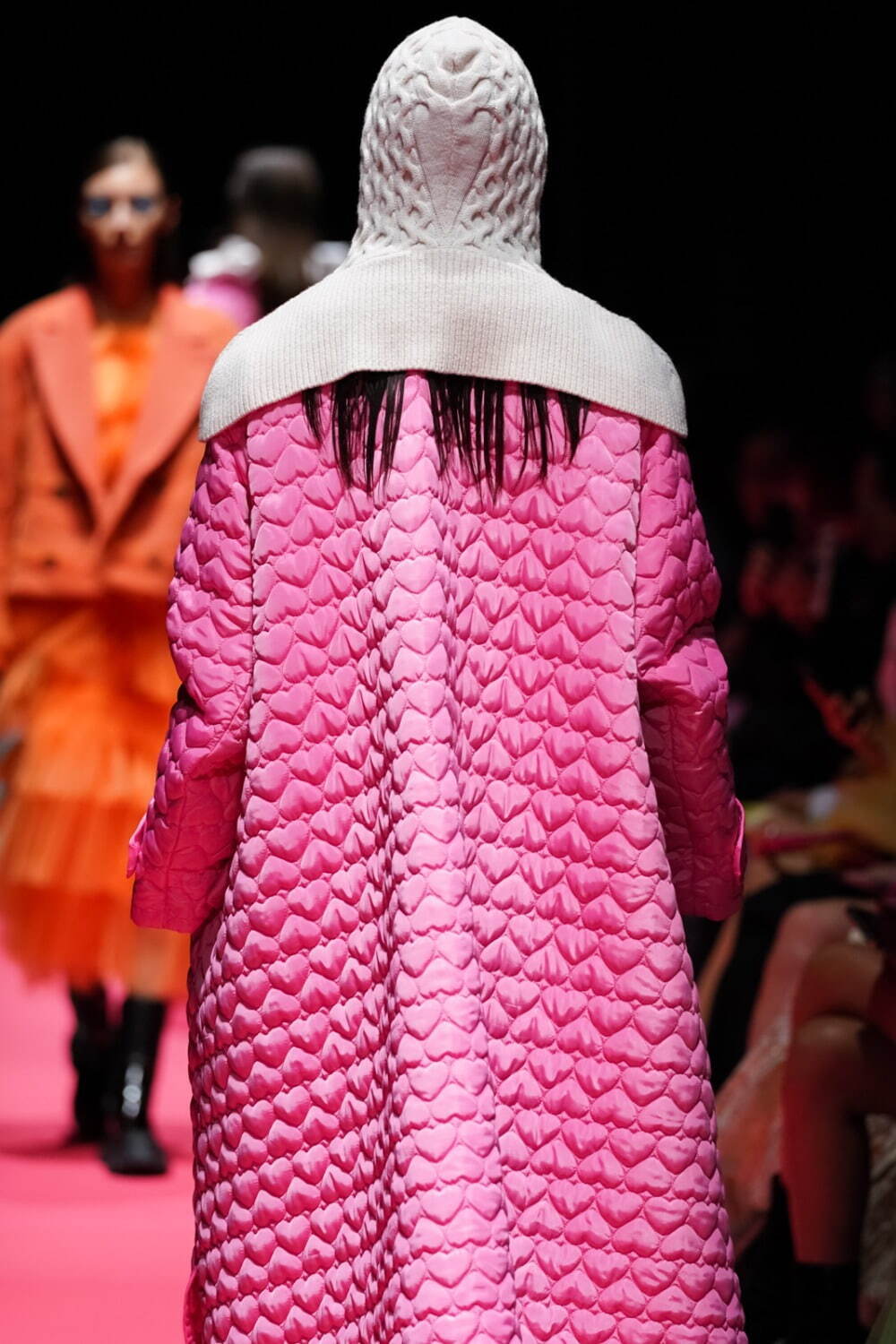 ヴィヴィアーノ(VIVIANO) 2023-24年秋冬ウィメンズコレクション